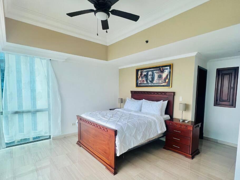 Beach Front Penthouse In Exclusive Tower Santo Domingo Exteriör bild